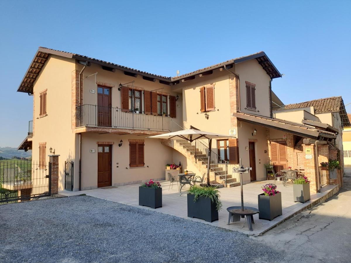 סרלונגה ד'אלבה Agriturismo I Grappoli מראה חיצוני תמונה