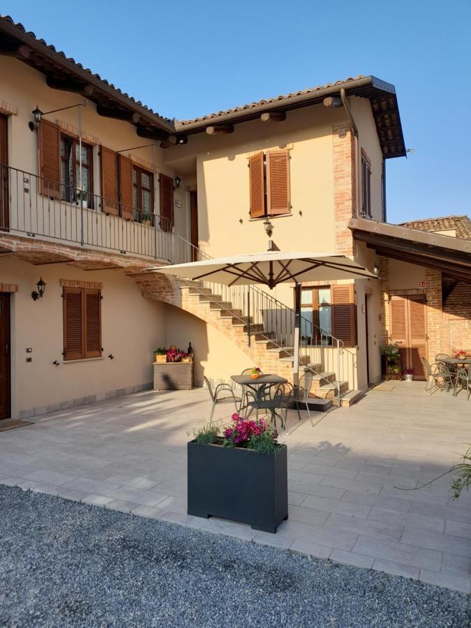 סרלונגה ד'אלבה Agriturismo I Grappoli מראה חיצוני תמונה