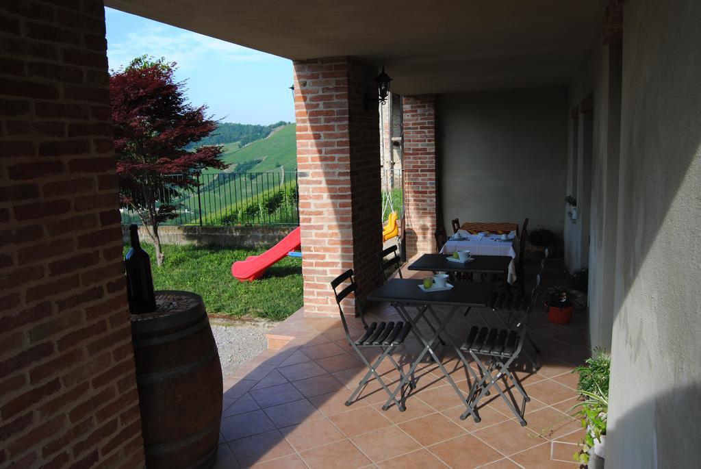 סרלונגה ד'אלבה Agriturismo I Grappoli מראה חיצוני תמונה
