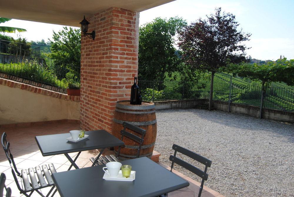 סרלונגה ד'אלבה Agriturismo I Grappoli מראה חיצוני תמונה